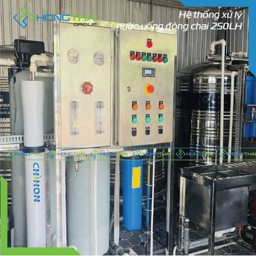 Hệ thống xử lý nước uống đóng chai 250 l/h